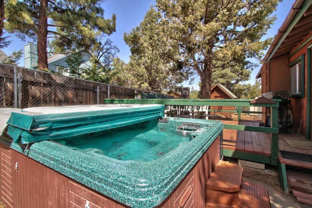 Los Osos Cozy Cabin With Private Spa And Bbq Villa Big Bear Lake Exterior foto